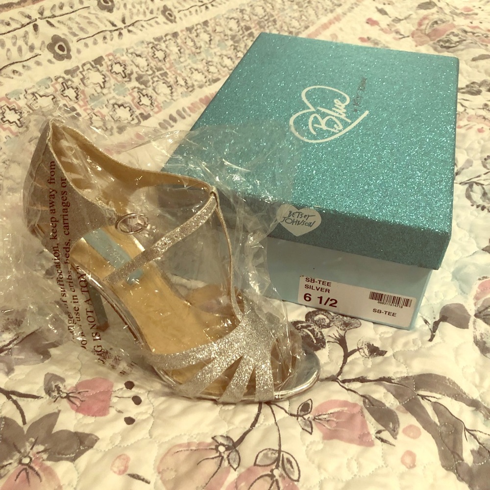 Brand new silver Betsey Johnson 6.5 wedding shoes